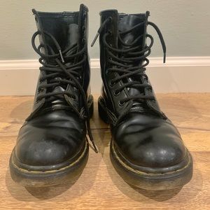 Dr Martens 1460 Originals Black - Women’s (Size 7)